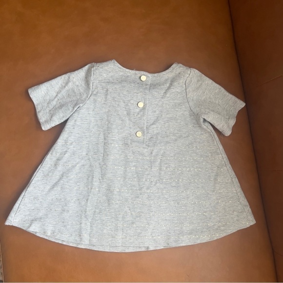 Tahari Baby Girls Size 24 Months Gray Short Sleeve Tunic Dress  with Gold Dots - Picture 7 of 7